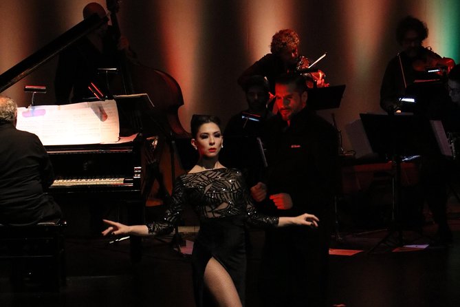 Teatro Astor Piazzolla Skip-the-Line Ticket - The 9:30 pm rhythm: how the evening typically unfolds