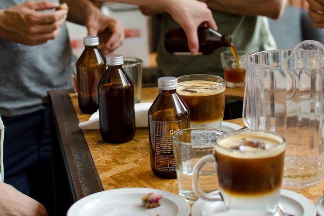 The Ultimate Buenos Aires Bar Tour – Where Locals Go Out - Walking the Route: From Bar PUNTO MONA to the Arévalo Finish
