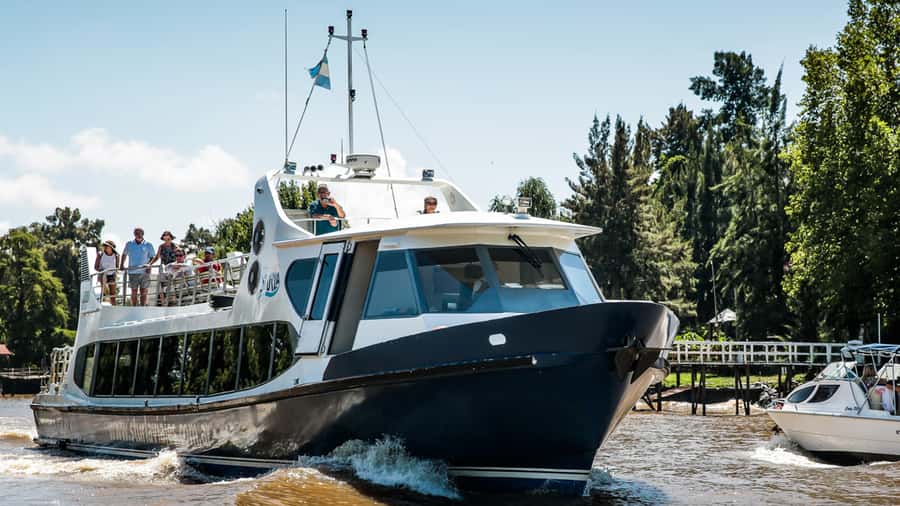 Tigre Full-Day Tour with Boat Ride - Rio de la Plata, Paraná Delta, and the real river life