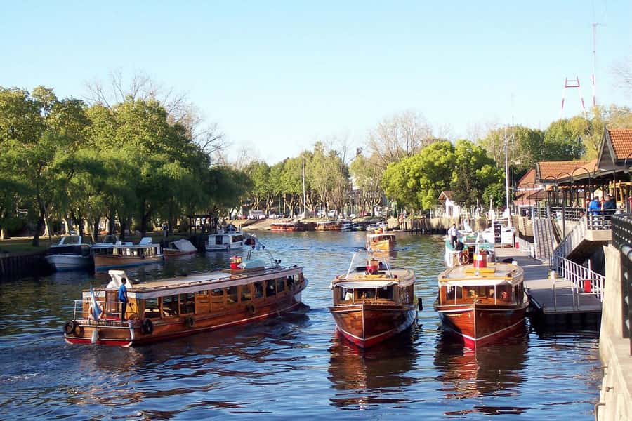 Tigre with Lunch overlooking the River and Navigation - What this tour is best for, and who might want to choose differently