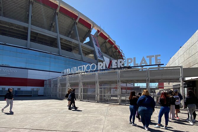 Tour Stadiums Argentine Football in Buenos Aires with Football Guide - Price and Value: How $550 per Group Works in Real Life
