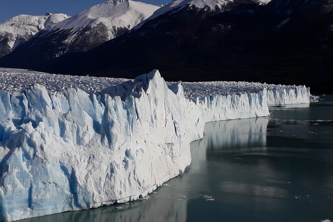 Transfer Moreno Glacier Full Day (roundtrip 6 hours) - The sail in front of the glacier, and how to budget for it