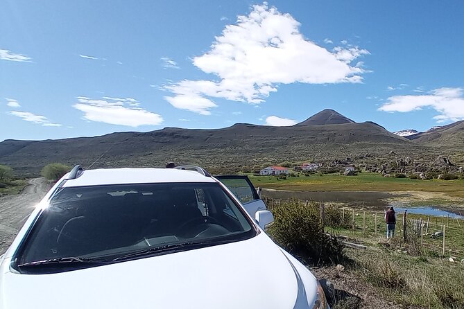 Transfers from the Airport to El Calafate with City Tour - Meeting your driver: name-sign pickup and real help when flights slip
