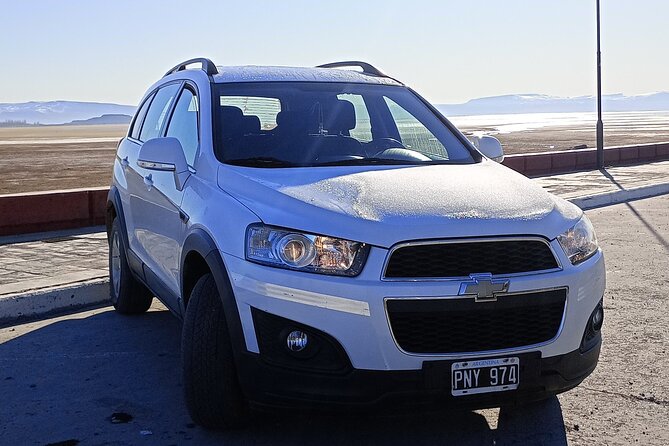 Transfers from the Airport to El Calafate with City Tour - The mini city tour part: photo stops that help you remember more