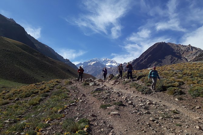 Trekking to Confluencia, Aconcagua first base camp - Your mountain guide, and why the names matter