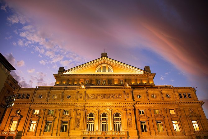 Twilight in Buenos Aires - Photography Workshop - Tripods, Small Groups, and Why the Session Feels Practical