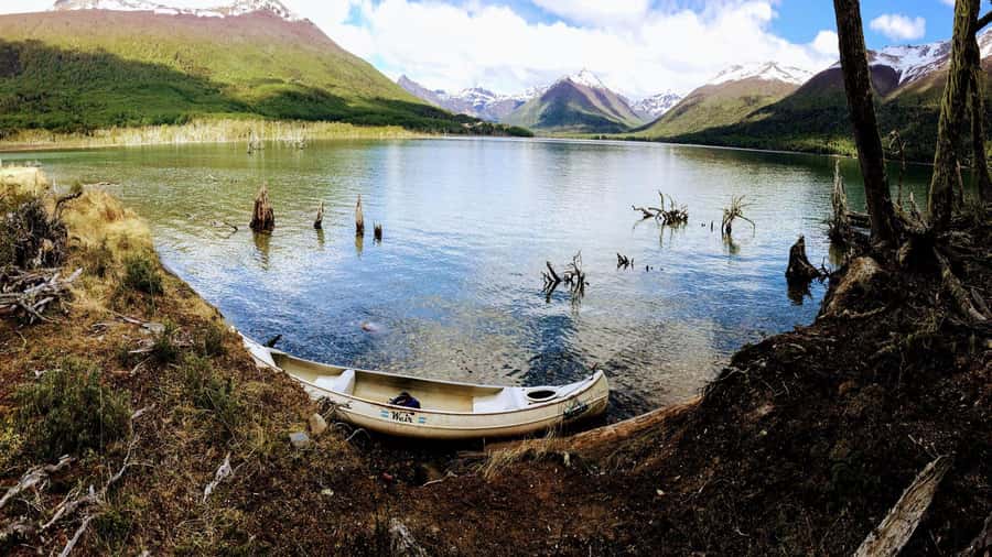 Ushuaia 4WD Off-Road Adventure: Hidden Lakes & Argentine BBQ - Price and value at $154 per person, what you’re really paying for