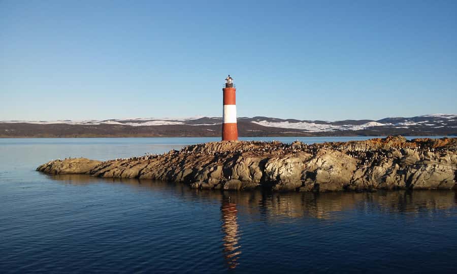 Ushuaia: Beagle Channel Catamaran Tour - Les Eclaireurs Lighthouse: More Than a Classic Photo Stop