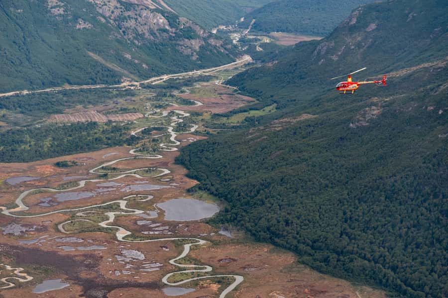Ushuaia: Heart of the Andes Scenic Helicopter Adventure - Service quality that really matters: pickup, pilot communication, and feeling safe