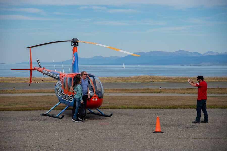 Ushuaia: Heart of the Andes Scenic Helicopter Adventure - Glaciers along the way: why the aerial view helps