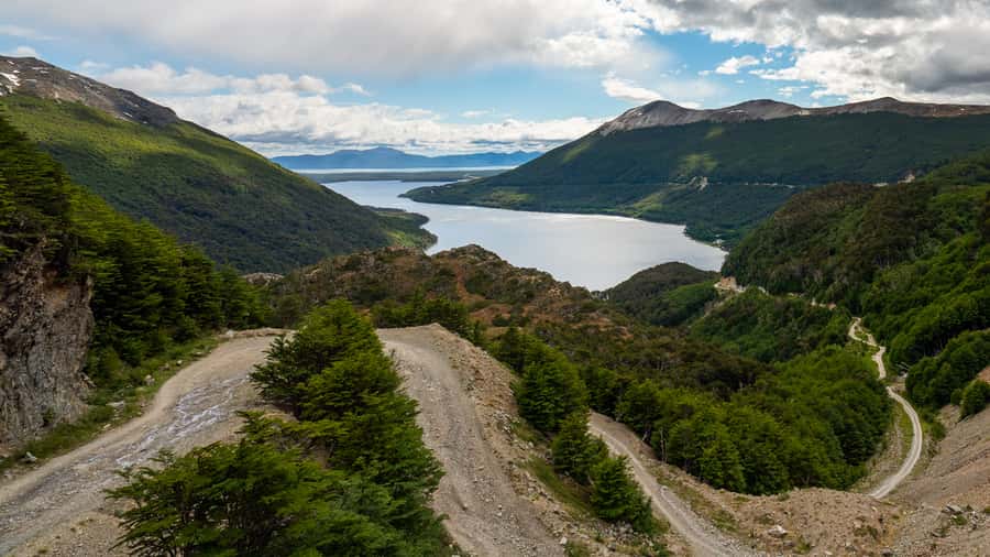 Ushuaia: Off-Road 4X4 Lakes Tour - 4X4 Over Two Lakes: Why This Ushuaia Day Feels Different