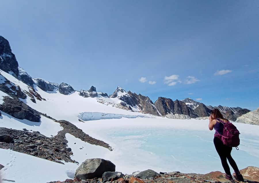 Ushuaia: Ojo del Albino - Full day trekking - What you’ll see on the way: Esmeralda Lagoon to Ojo del Albino