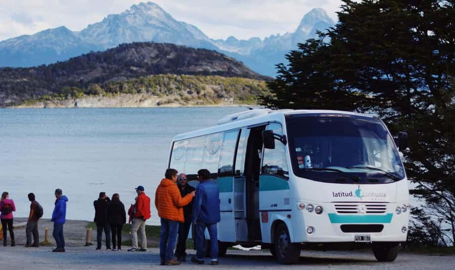 Ushuaia: Tierra del Fuego National Park Half-Day Tour - The half-day flow: short tours from panoramic points