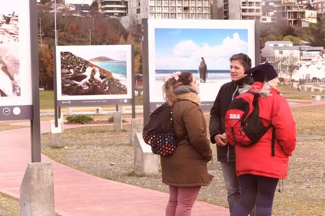 Ushuaia Walking Tour with Tastings of Tierra del Fuego - Plaza Malvinas and Antigua Casa de Gobierno: Civic History in Small Bites