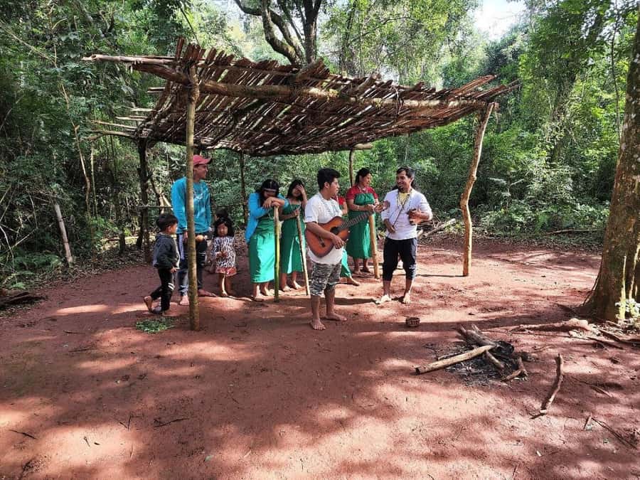 Visit Guarani village at Mborore Fort with brunch - Brunch at Hotel El Pueblito: chipa guazu and Paraguayan soup