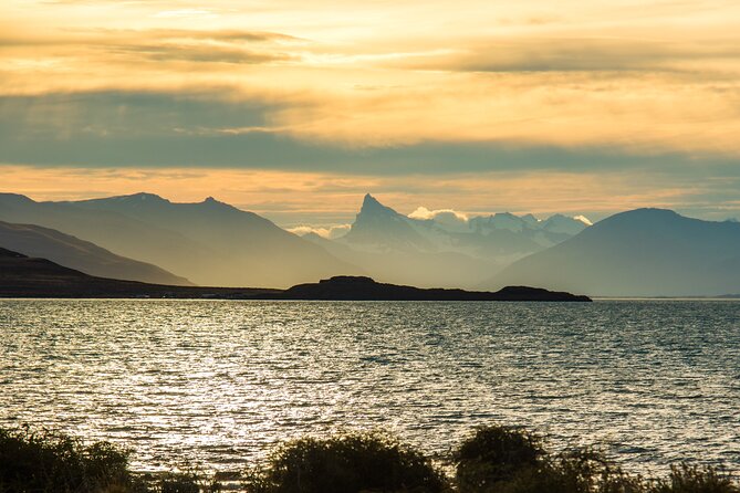 Walichu Caves with 4x4 tour - Nativos Experience - Lake Argentino views on the way back: a calm finish after the caves