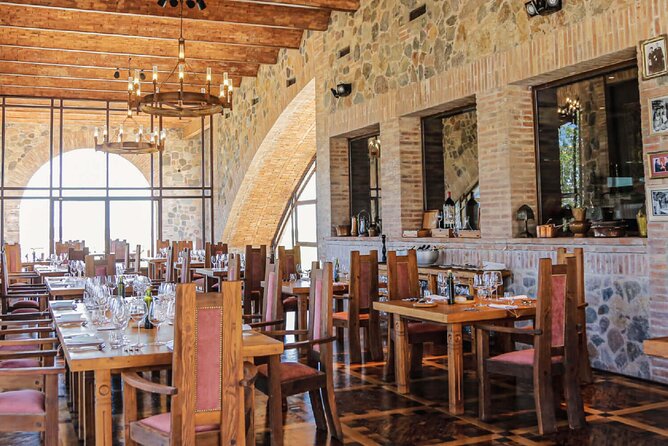Winery The Enemy + Zapata Angelic Lunch. Private transportation - Key points to know before you go