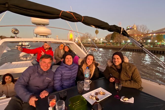 Yacht Rental to Navigate the Buenos Aires Delta - What a private yacht charter changes for your day